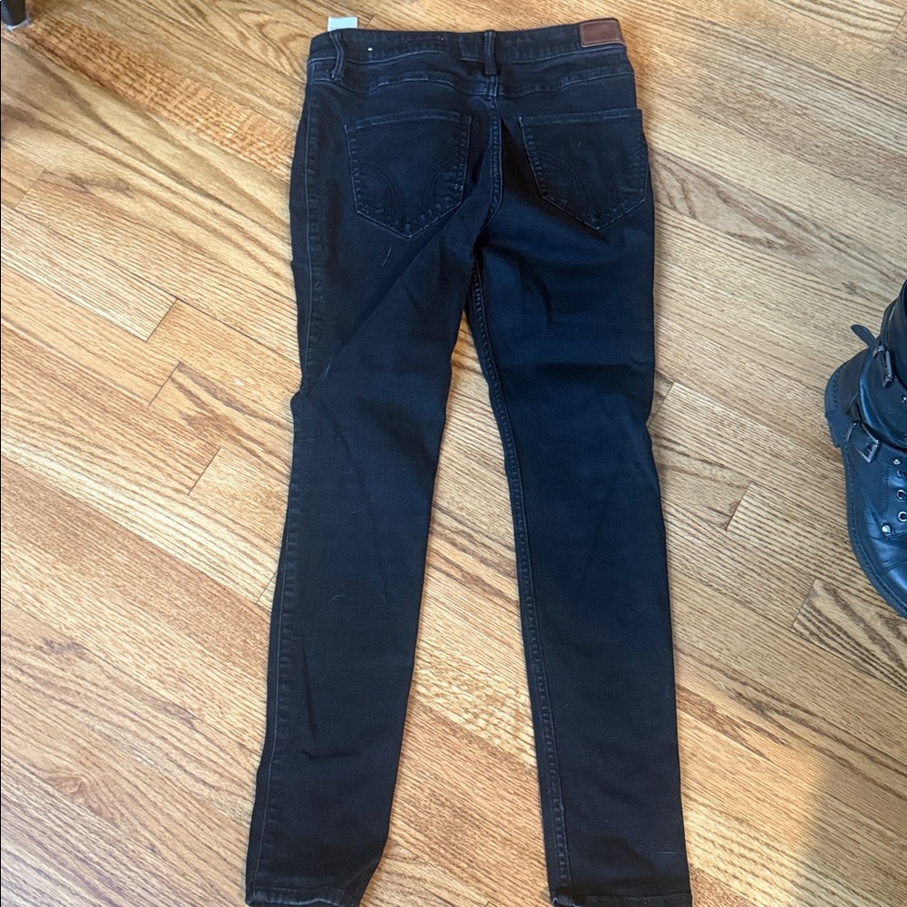 Hollister high-rise super skinny jeans - Picture 3 of 3